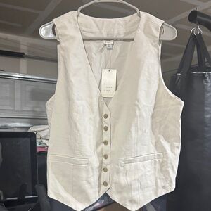 Size XL A New Day Cream Vest